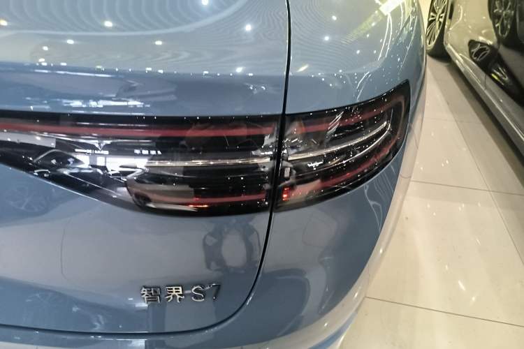 Used Hima Luxeed S7 2024 Pro Rear-Drive Long-Range Version
