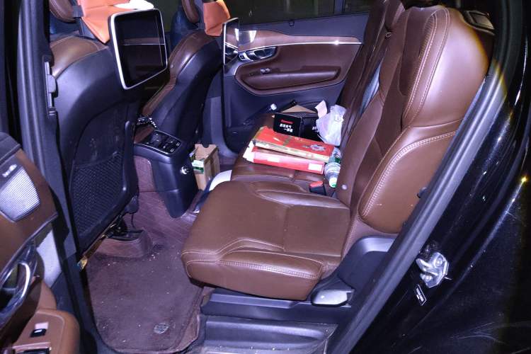 Used Volvo XC90 New Energy 2018 E-Drive Hybrid T8 Prestige 7-Seater
