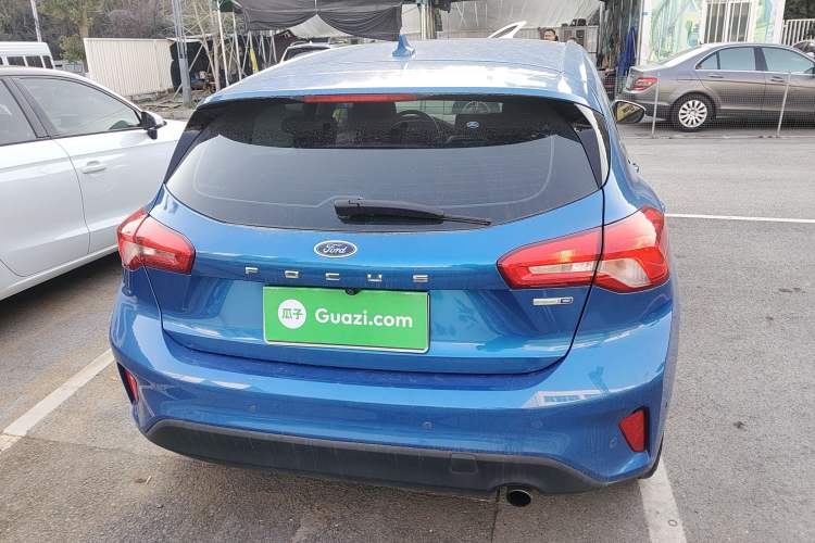 Used Ford Focus 2019 Hatchback EcoBoost 180 Automatic Trendy Model

