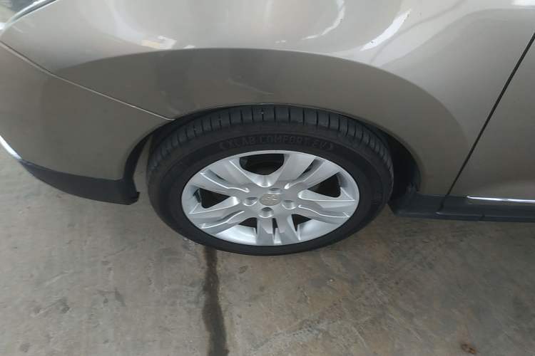 Used Peugeot 3008 2015 1.6THP Automatic Trend Edition
