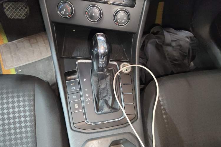 Used Volkswagen Bora 2019 Revised Version 1.5L Automatic Fashionable Style China VI