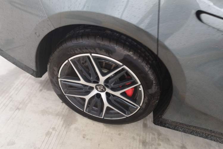 Used BYD Han L 2025 DM-p Four-Wheel-Drive LiDAR Flagship Model
