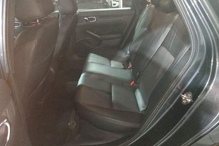 Used Honda Civic 2022 240TURBO CVT Dynamic Edition
