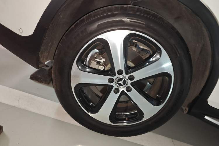 Used Mercedes-Benz GLC 2018 GLC 260 4MATIC Luxury Model