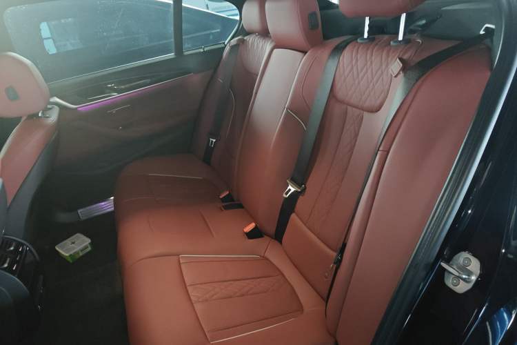 Used BMW 5 Series 2022 Restyled 525Li M Sport Package
