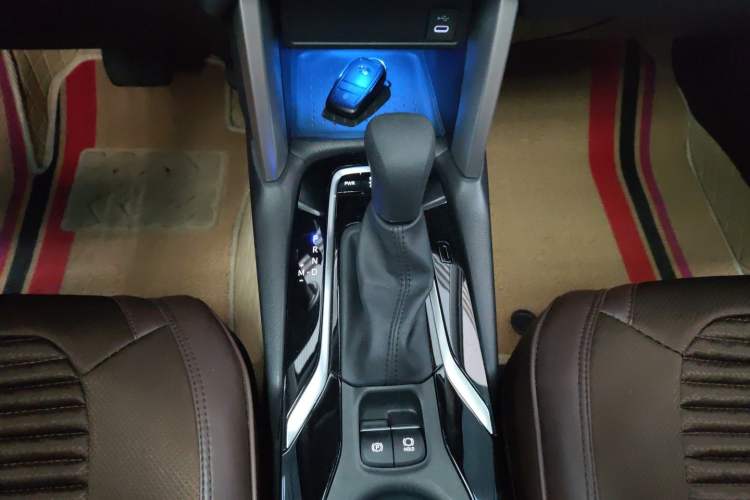 Used Toyota FRONTLANDER 2023 2.0L CVT Luxury Edition