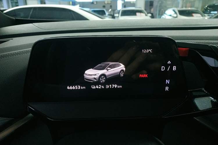 Used Volkswagen ID.4 CROZZ 2022 Standard Range PURE Edition
