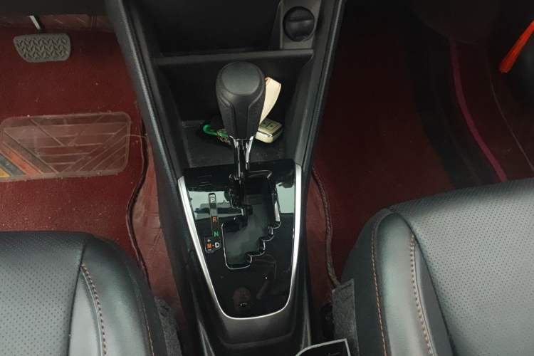 Used Toyota YARiS L 2022 X-Trail 1.5L CVT Luxury PLUS Edition
