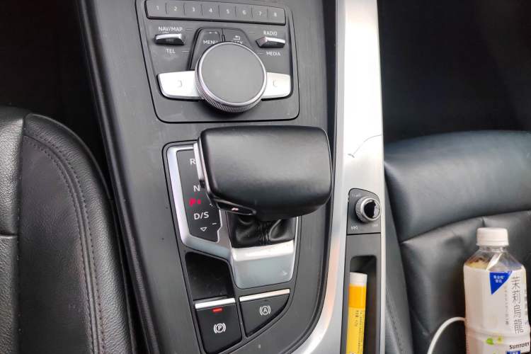 Used Audi A4L 2018 30th Anniversary Edition 40 TFSI Fashion Model