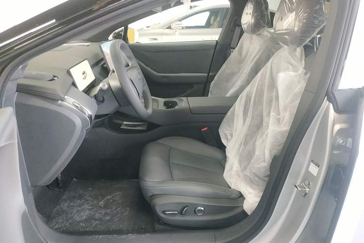 Used XPeng P7+ 2024 Long-Range Max
