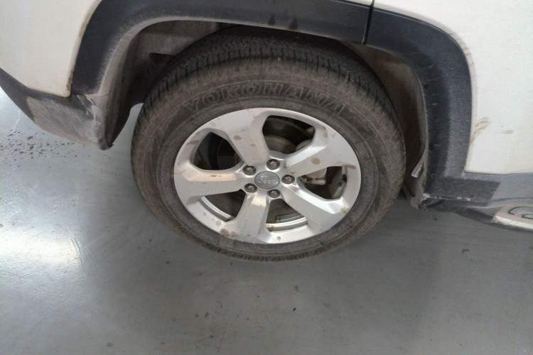 Used  Compass 2017 200T Automatic Family Edition
