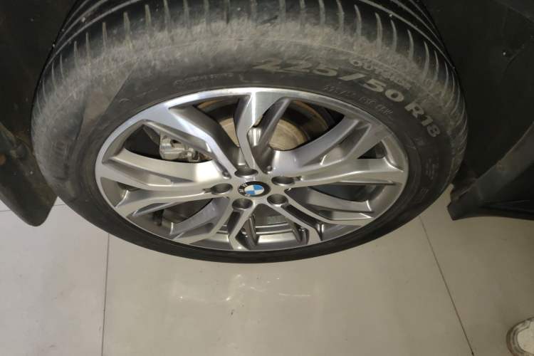 Used BMW X1 2019 sDrive20Li Leading Model
