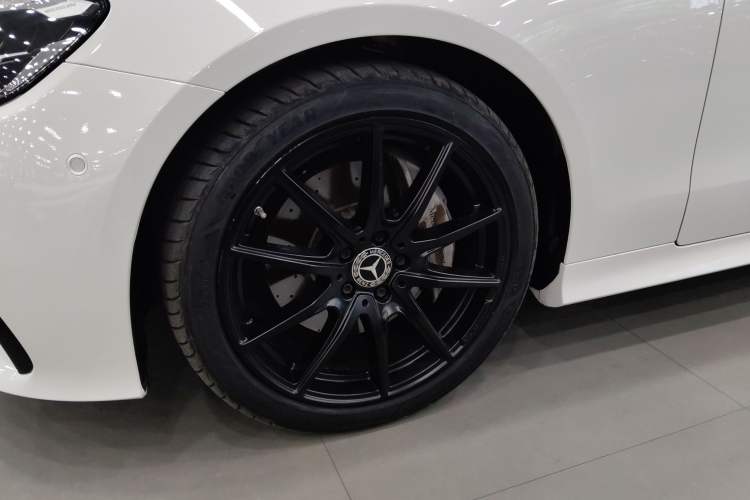 Used Mercedes-Benz E-Class (Import) 2023 E 260 Coupe
