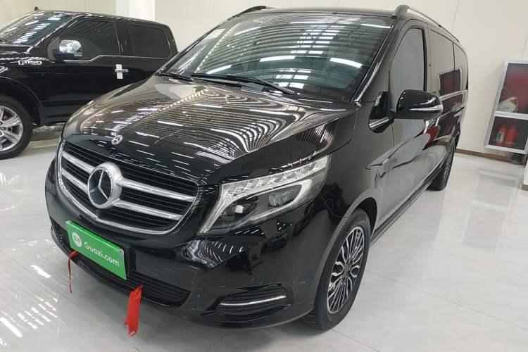Used Mercedes-Benz V-Class 2017 V 260 L Prestige Extended Edition