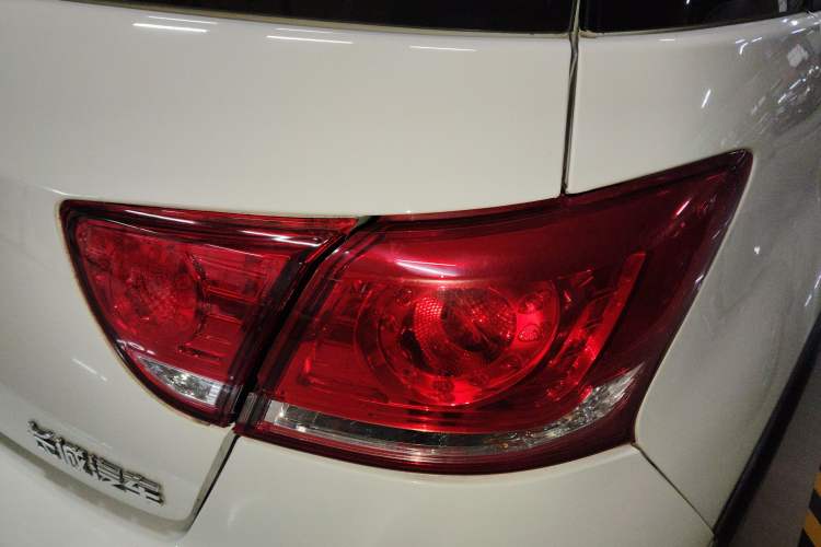 Used Haval H1 2017 Red-Label 1.5L Manual Comfort Model
