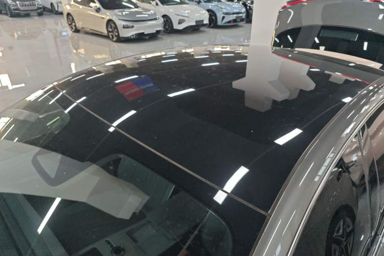 Used  E8 2024 665 km Range Rear-Drive Starship Intelligent Driving Version