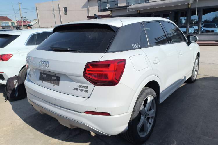 Used Audi Q2L 2020 35 TFSI Fashionable and Elegant Model