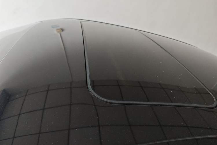 Used Volkswagen Lavida 2013 Restyled Classic 1.6L Manual Comfort Edition