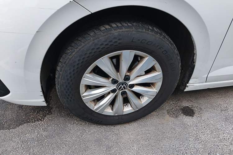 Used Volkswagen Lavida 2023 New Rui 1.5L Automatic New Yi Edition