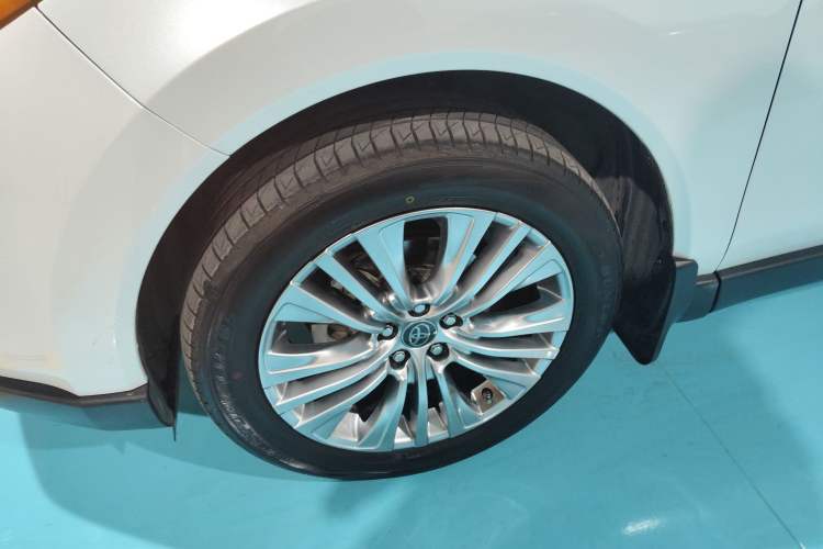 Used Toyota Harrier 2022 2.0L CVT Two-Wheel Drive Flagship Edition
