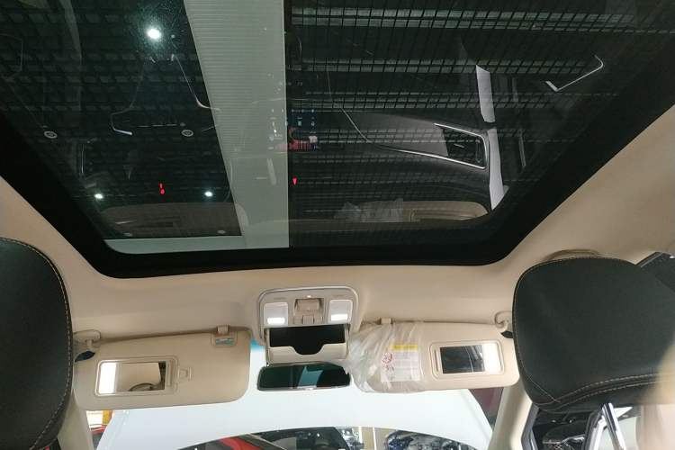 Used Geely Auto Emgrand GS 2018 Lingchao Edition 1.4T Automatic ZhenShang Smart Connectivity Model
