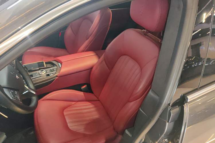 Used Maserati Levante 2016 3.0T Standard Edition
