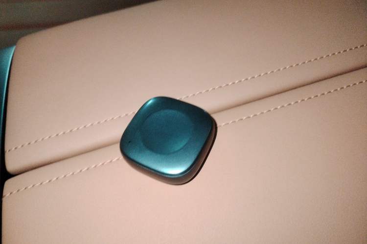 Used  E07 2025 All-Electric 4x4 with 90 kWh Max Intelligent Driving Version
