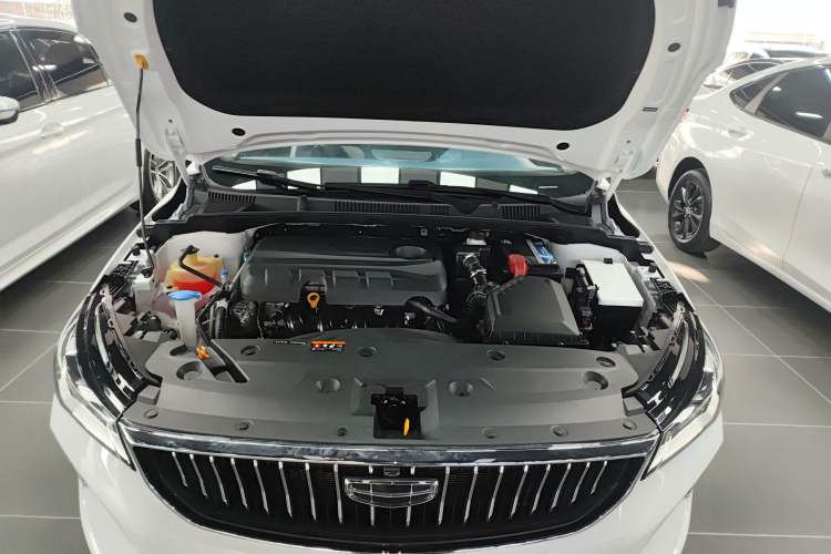 Used Geely Auto Emgrand 2022 4th Generation 1.5L CVT Flagship Model
