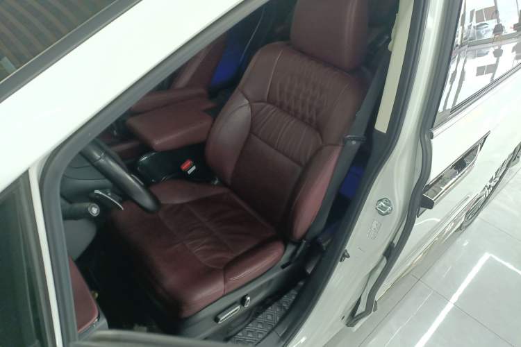 Used Honda Elysion 2022 2.0L eHEV Prestige Edition