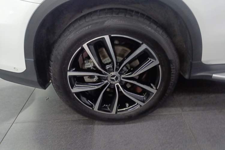 Used Mercedes-Benz GLC 2020 Facelift GLC 300 L 4MATIC Dynamic Edition
