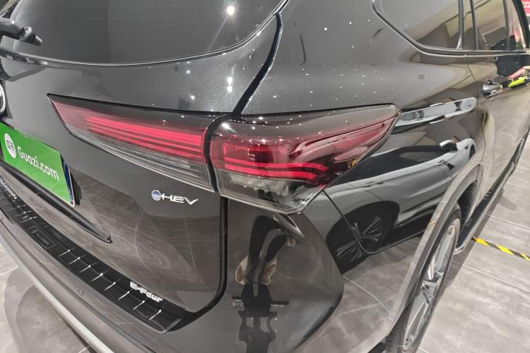 Used Toyota Crown Land Cruiser 2024 2.5L HEV Four-Wheel Drive Premium Edition