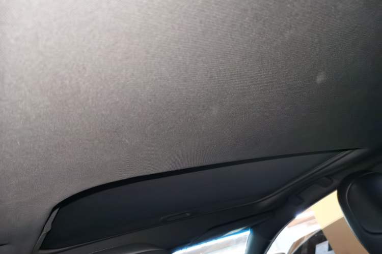 Used Toyota Avalon 2019 Dual-Engine 2.5L Luxury Edition China VI Standard
