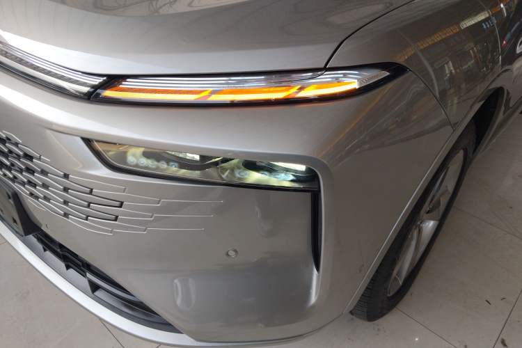 Used Wey Mocha New Energy 2024 Hi4 Four-Wheel Drive Long-Range Version
