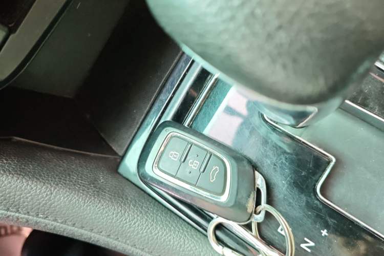 Used Dongfeng Aeolus AX7 2018 Classic 1.6T Automatic Luxury Model