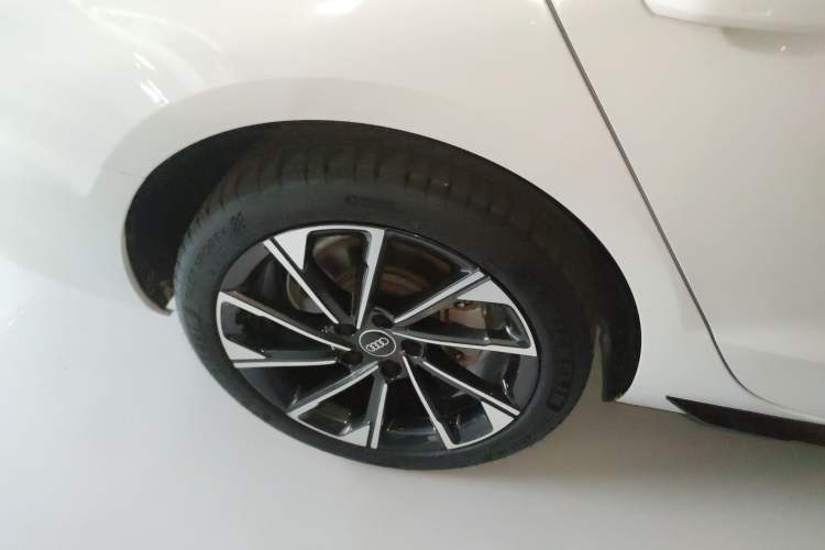 Used Audi A4L 2023 40 TFSI Luxury Dynamic Model
