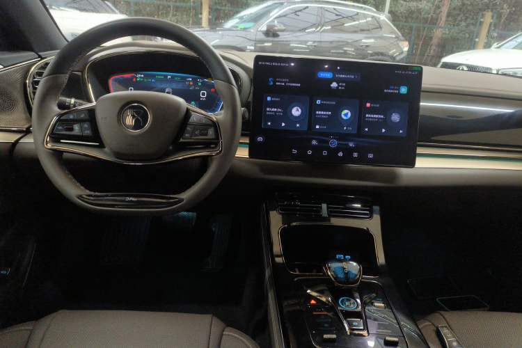 Used BYD Han 2023 EV Champion Edition 605KM Front-Drive Premium Model