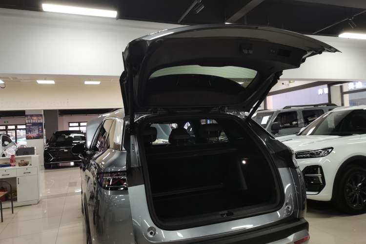 Used BYD Song L DM-i 2025 Intelligent Driving Version 160 km Excellence Edition