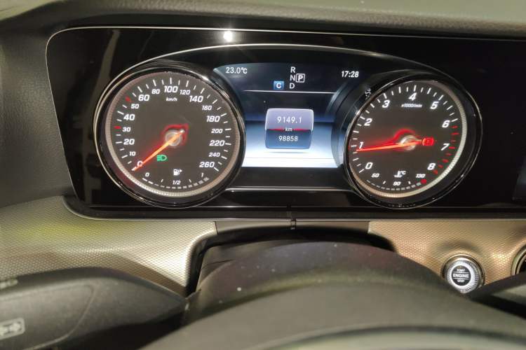 Used Mercedes-Benz E-Class 2017 E 200 Sport