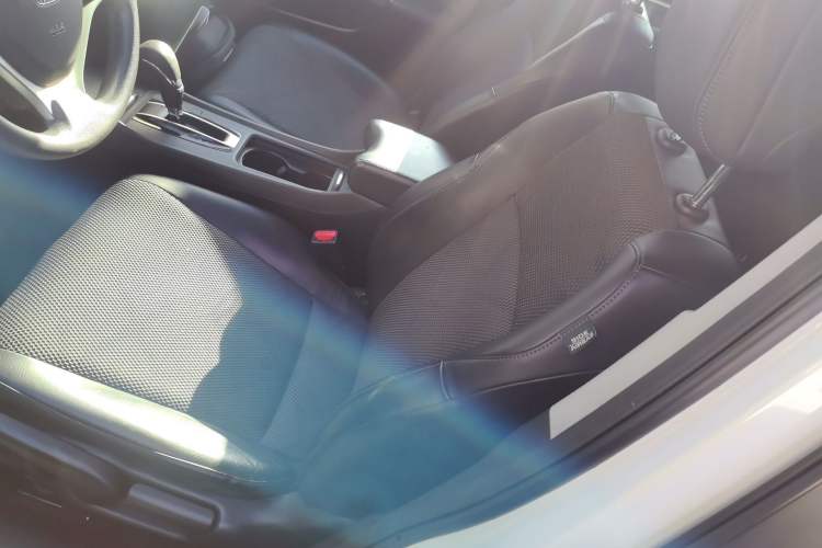 Used Honda Jade 2016 1.8L Automatic Comfort Elite Version 5 Seats