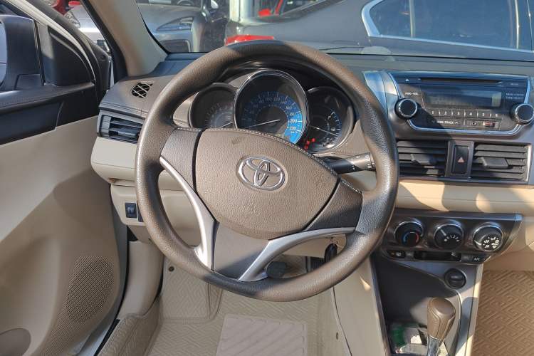 Used Toyota YARiS L Zhi Xian 2014 1.5G Automatic Xuan Dong Edition