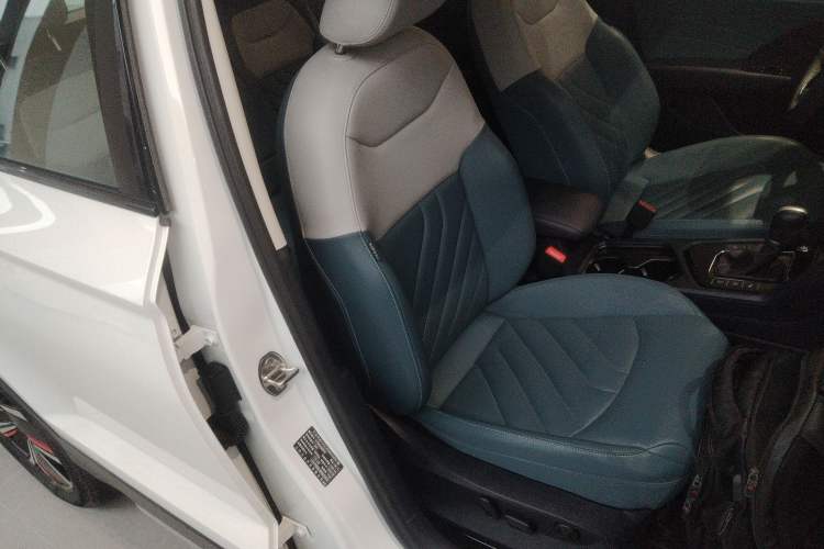 Used Volkswagen Tharu 2024 300TSI Two-Wheel-Drive Moon Luxury Edition