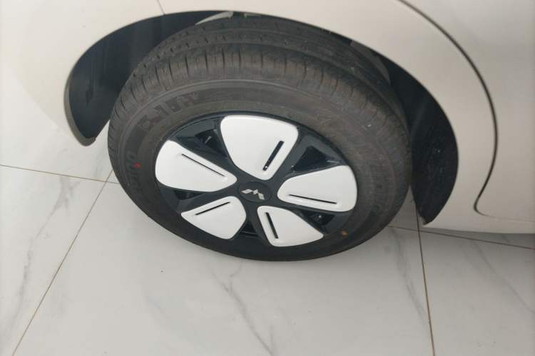 Used Wuling Hongguang MINIEV 2025 Four-Door Version Advanced Edition
