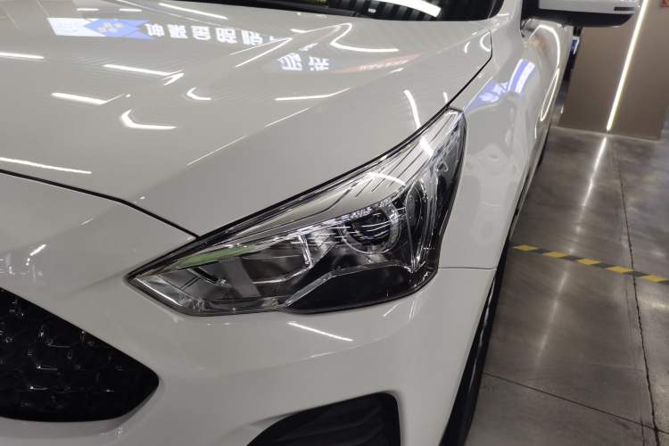 Used Haval M6 2019 1.5T DCT Two-Wheel Drive Elite Version China VI Standard
