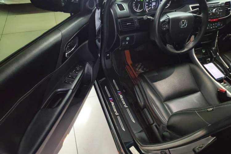 Used Honda Accord 2016 2.0L Comfort Edition