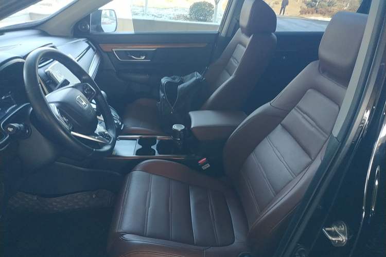 Used Honda CR-V 2021 240TURBO CVT 2WD Fashion Edition