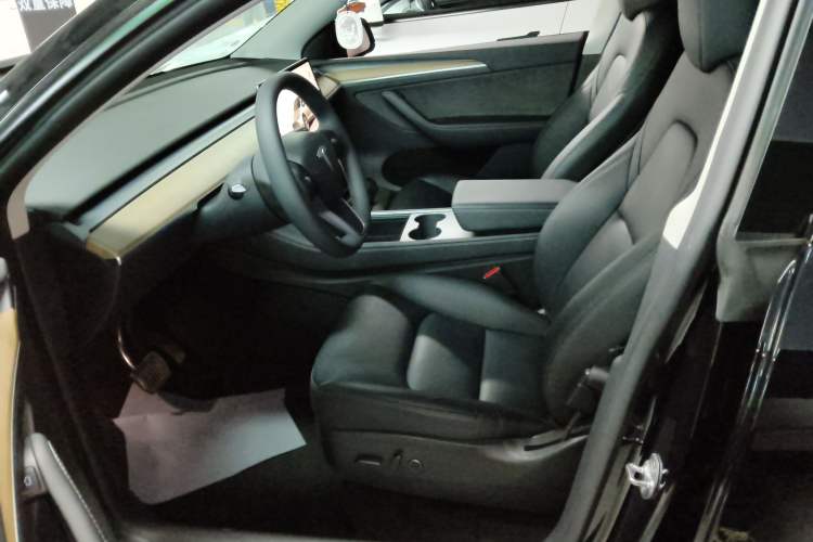 Used Tesla Model Y 2022 Revised Version Long-Range All-Wheel Drive
