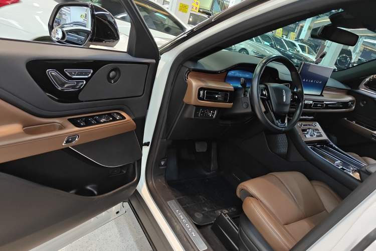 Used Lincoln Aviator 2020 3.0T V6 Four-Wheel Drive Zunya Edition
