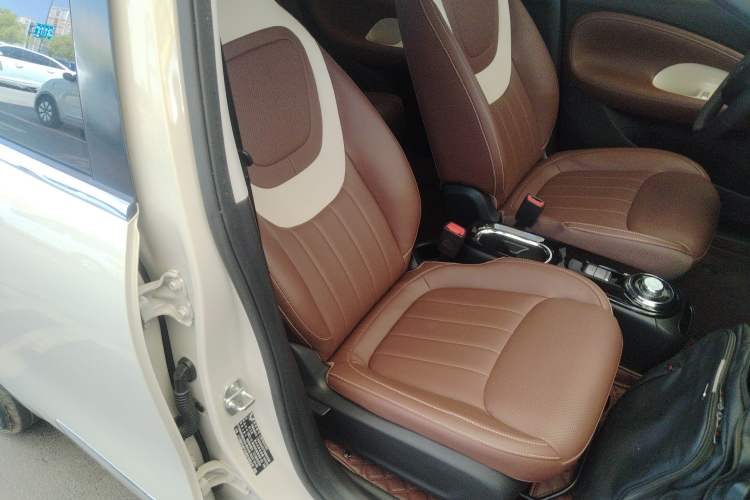 Used Wuling Bingo 2023 410 km Lingxi Deluxe Edition