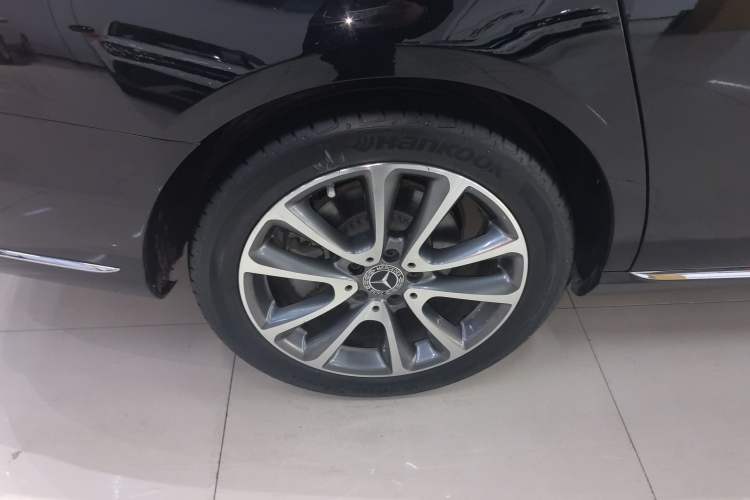 Used Mercedes-Benz E-Class 2020 Facelift E 260 L
