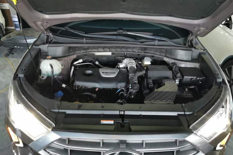 Used Hyundai Tucson 2019 280TGDi Dual-Clutch Two-Wheel Drive Smart Connect Version China V Standard
